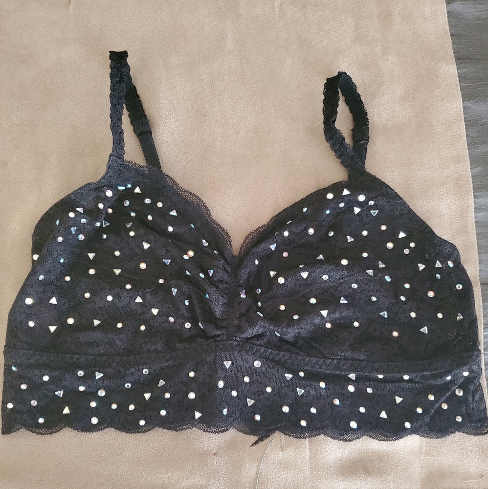 Pink Victoria's Secret Lace Bralette Black Size Medium
